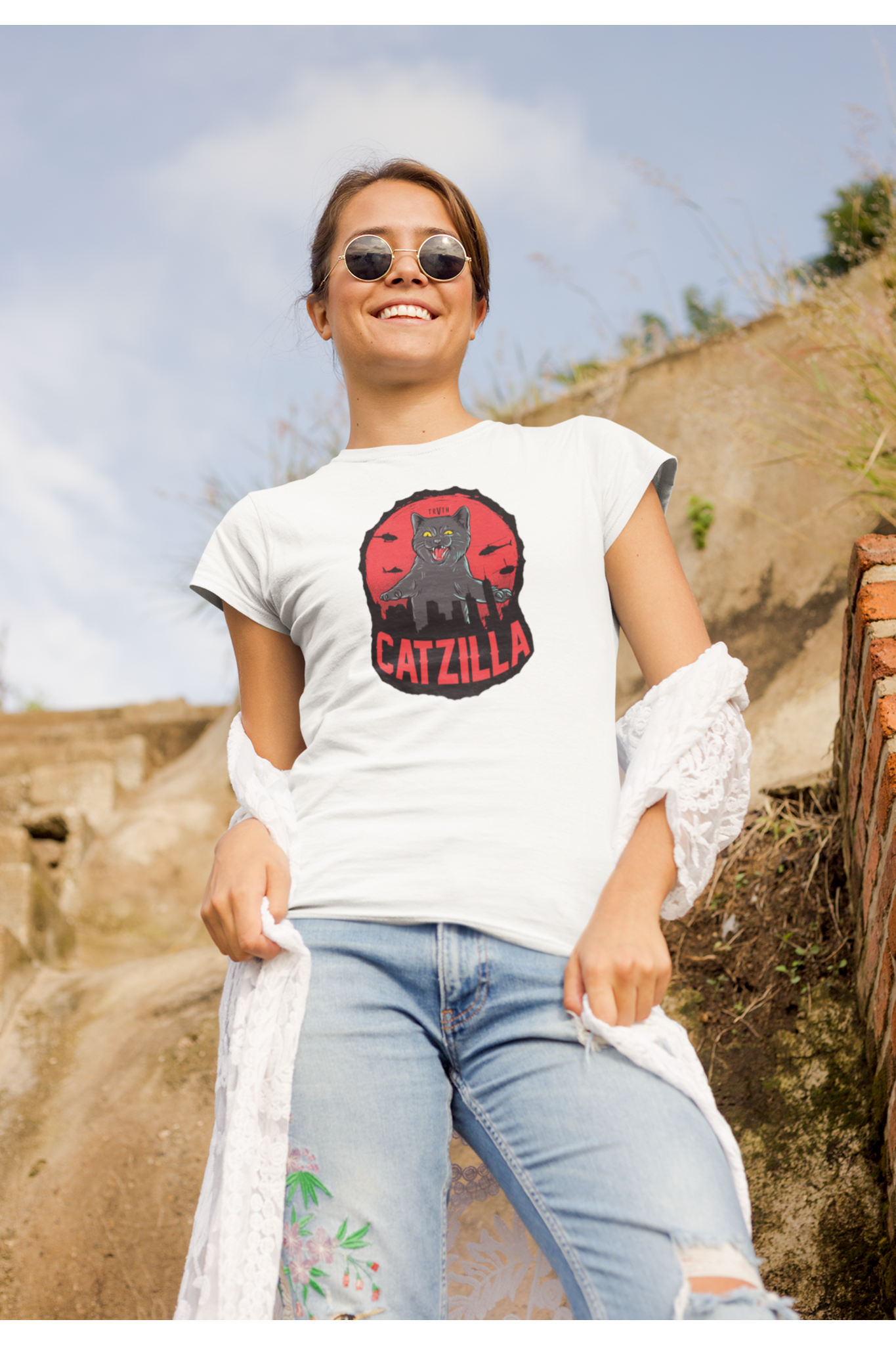 Catzilla Organic T-Shirt vegan, sustainable, organic streetwear, - TRVTH ORGANIC CLOTHING